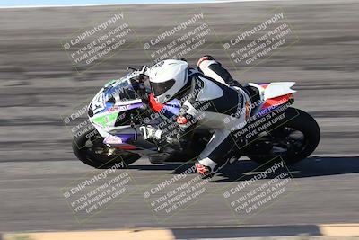 media/Jan-16-2026-CVMA Friday Practice (Fri) [[6f2bf47531]]/3-Racer 2/Session 2 Bowl Entry Pans/